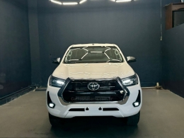 TOYOTA - HILUX - 2025/2025 - Branca - Sob Consulta