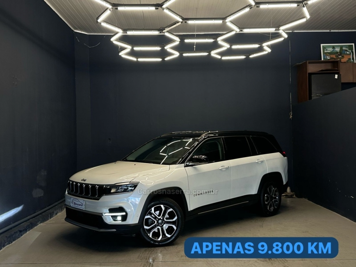 JEEP - COMMANDER - 2022/2023 - Branca - R$ 198.000,00