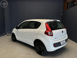 FIAT - PALIO 1.4 MPI ATTRACTIVE 8V FLEX 4P MANUAL - 2012/2013 - BRANCA - R$ 38.800,00