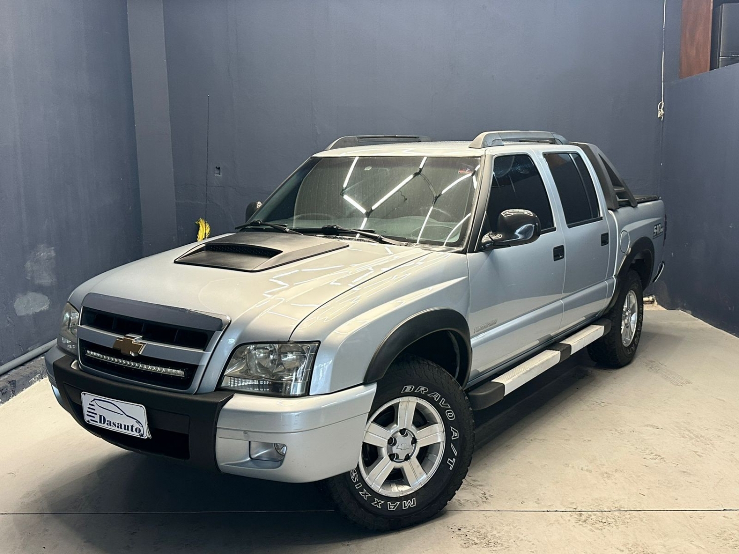 CHEVROLET - S10 - 2009/2010 - Prata - R$ 88.000,00